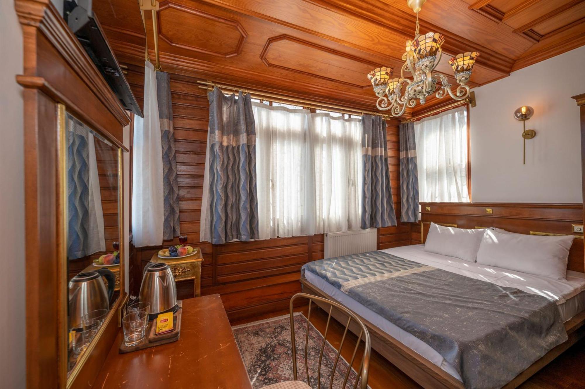 Valeria Antique 1892 Hotell Istanbul Exteriör bild