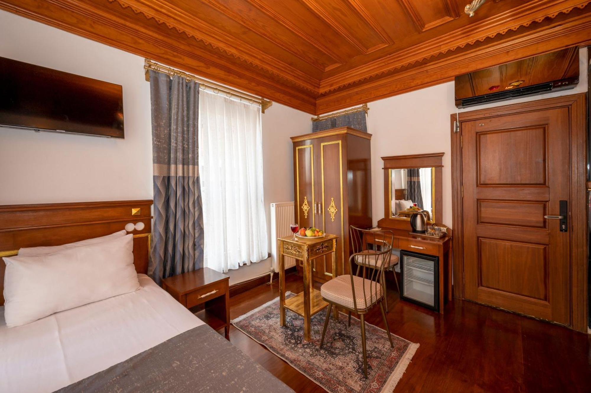 Valeria Antique 1892 Hotell Istanbul Exteriör bild