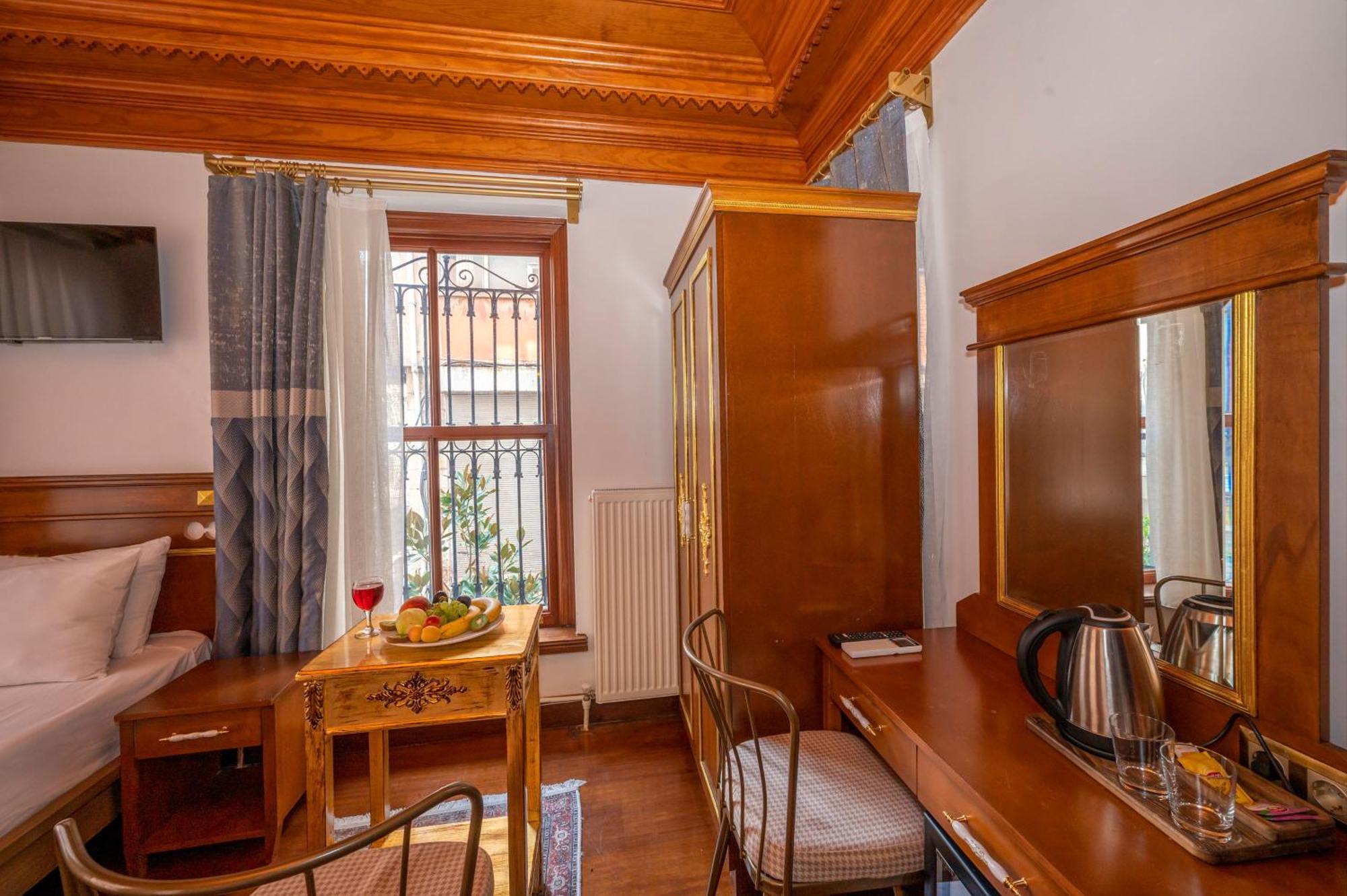 Valeria Antique 1892 Hotell Istanbul Exteriör bild